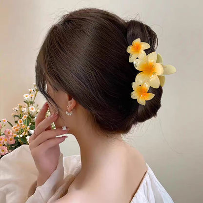 Pinzas de Pelo con Flores Acrílicas – Accesorio Dulce y Moderno para Mujer