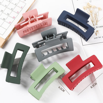 Pinzas de Pelo Cuadradas con Perlas – Accesorios Elegantes y Simples para Mujer