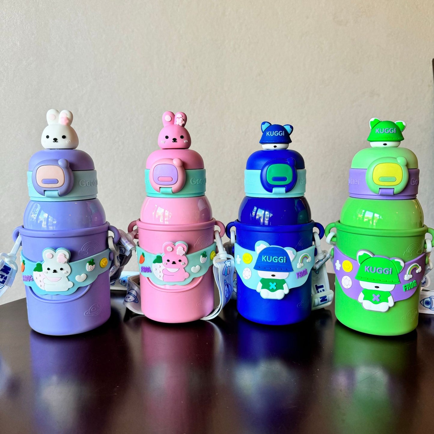 Termo Infantil con Diseño de Conejito – Botella Térmica con Correa y Tapa Decorativa