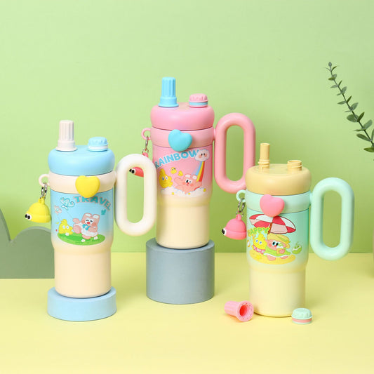 Termo Infantil con Sorbete y Asa – Diseño de Osito Animado, Ideal para Viajes y Uso Diario