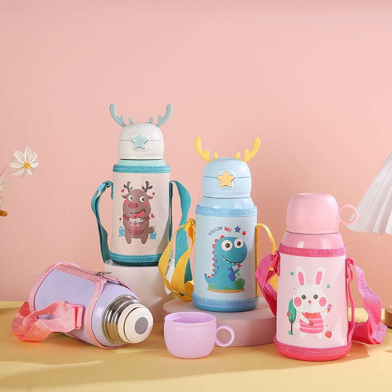 Termo Infantil con Diseño de Reno y Correa – Botella Térmica con Funda Protectora y Tapa Decorativa