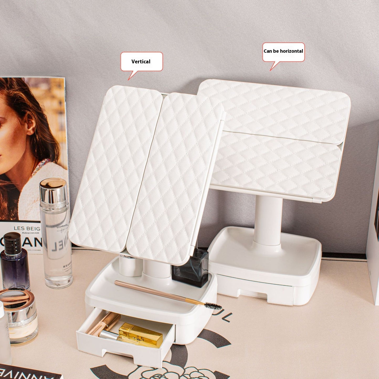 Espejo LED de Maquillaje con Tríptico Plegable – Luz Blanca Ajustable