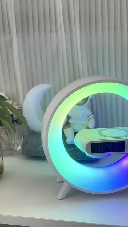 🏷️ Título:  Lámpara Inteligente G con Altavoz Bluetooth, Carga Inalámbrica y Luz Ambiental